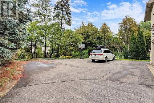 205 Tilford Road, Oakville, ON - Outdoor