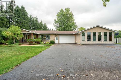 254 BOYCE STREET  Perth South (Sebringville), ON N0K 1X0