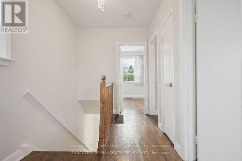 256 Zelda Crescent, Richmond Hill, ON - Indoor Photo Showing Other Room