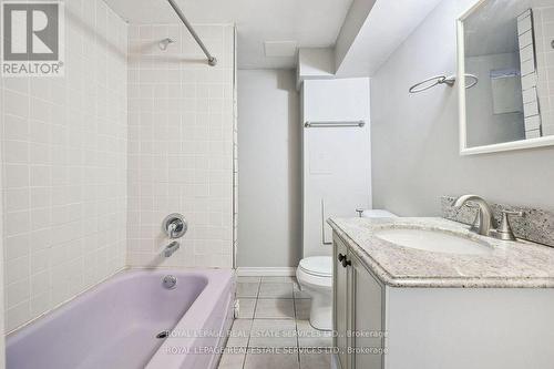 256 Zelda Crescent, Richmond Hill, ON - Indoor Photo Showing Bathroom