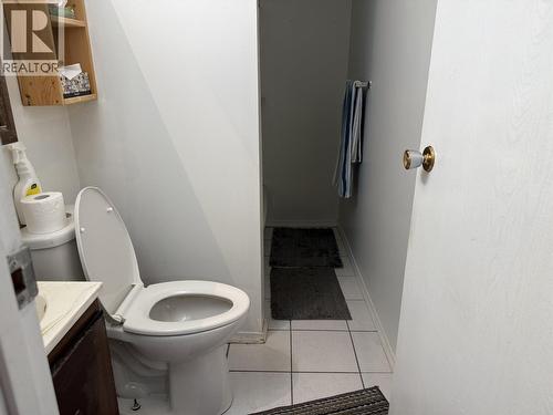 2833 Range Road, Prince George, BC - Indoor Photo Showing Bathroom