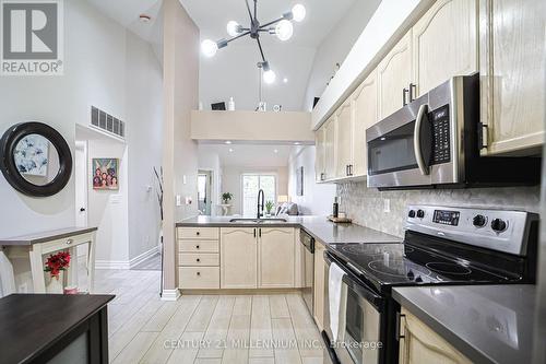 164 - 85 Bristol Road E, Mississauga, ON - Indoor Photo Showing Kitchen
