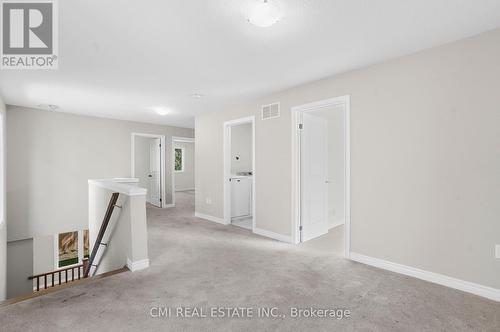 32 Alayche Trail, Welland, ON - Indoor Photo Showing Other Room