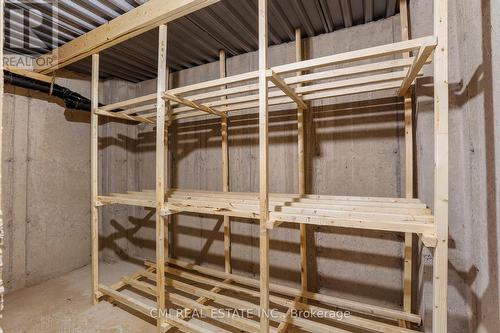 32 Alayche Trail, Welland, ON - Indoor