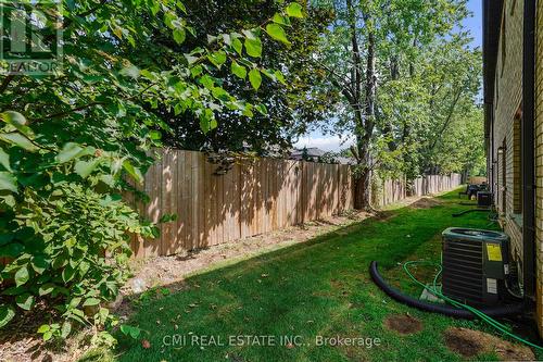 32 Alayche Trail, Welland, ON - Outdoor