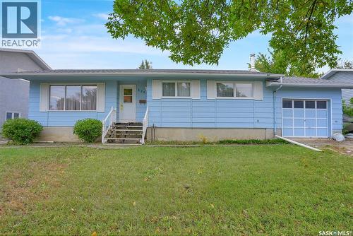 524 6Th Avenue E, Assiniboia, SK - Outdoor