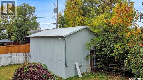 524 6Th Avenue E, Assiniboia, SK - Outdoor