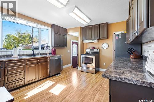 2256 Pasqua Street, Regina, SK - Indoor Photo Showing Kitchen With Double Sink