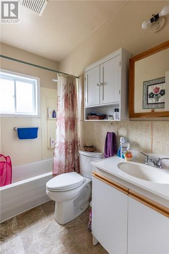 266 Albert Street, Espanola, ON - Indoor Photo Showing Bathroom