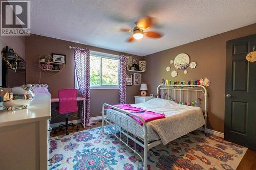 2577 Kaymar Crescent, Sarnia, ON - Indoor Photo Showing Bedroom