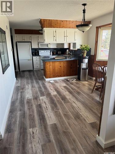 203 Macdonald Street, Stockholm, SK - Indoor Photo Showing Kitchen