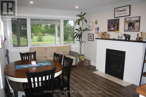 500 Aberdeen Street, Renfrew, ON - Indoor Photo Showing Dining Room With Fireplace