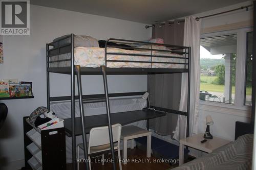 500 Aberdeen Street, Renfrew, ON - Indoor