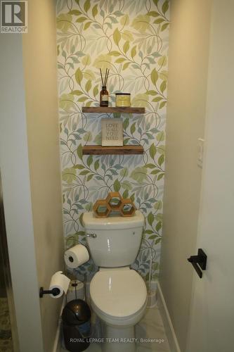 500 Aberdeen Street, Renfrew, ON - Indoor Photo Showing Bathroom