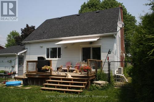 500 Aberdeen Street, Renfrew, ON - Outdoor With Deck Patio Veranda