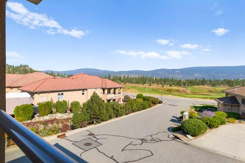 201-2455 Quail Ridge Boulevard, Kelowna, BC - Outdoor With View