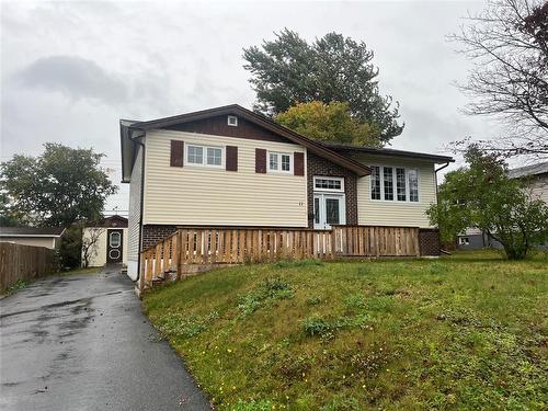 11 Robertson Avenue, Gander, NL 