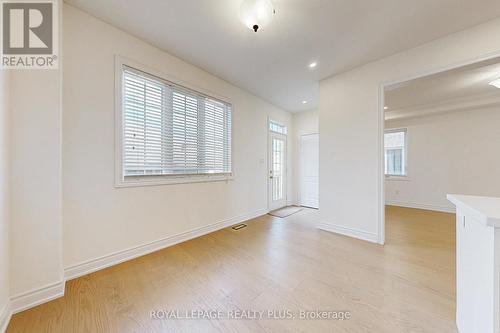 5371 Tenth Line W, Mississauga, ON - Indoor Photo Showing Other Room