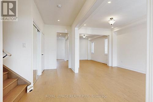 5371 Tenth Line W, Mississauga, ON - Indoor Photo Showing Other Room
