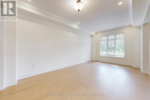5371 Tenth Line W, Mississauga, ON - Indoor Photo Showing Other Room