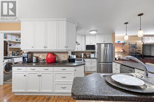 7710 Clayton Street, Lambton Shores (Port Franks), ON - Indoor Photo Showing Kitchen With Stainless Steel Kitchen