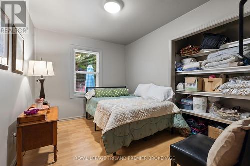 7710 Clayton Street, Lambton Shores (Port Franks), ON - Indoor Photo Showing Bedroom
