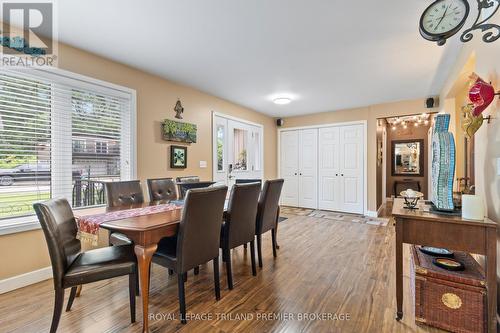 7710 Clayton Street, Lambton Shores (Port Franks), ON - Indoor Photo Showing Dining Room