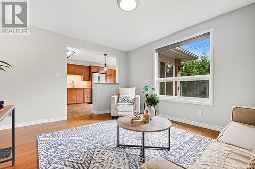 34 Forchuk Crescent, Quinte West (Trenton Ward), ON - Indoor Photo Showing Living Room