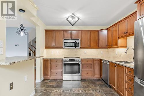 34 Forchuk Crescent, Quinte West (Trenton Ward), ON - Indoor Photo Showing Kitchen With Stainless Steel Kitchen With Double Sink