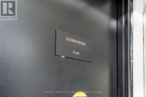 Locker Room - 301 - 1 Hume Street, Collingwood, ON - 