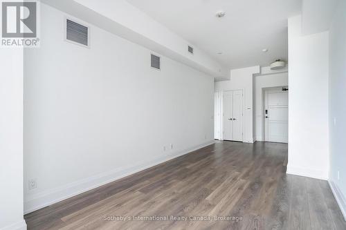 Large living area - 301 - 1 Hume Street, Collingwood, ON - Indoor Photo Showing Other Room