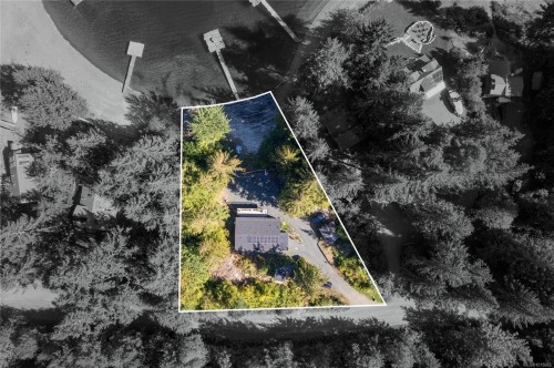 2180 South Lake Rd, Qualicum Beach, BC 