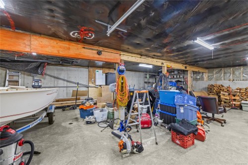 2180 South Lake Rd, Qualicum Beach, BC 