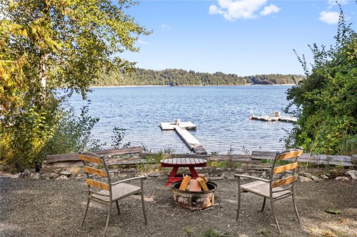 2180 South Lake Rd, Qualicum Beach, BC 