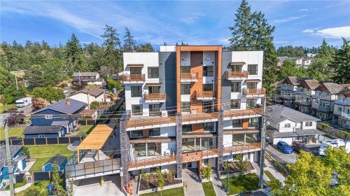 404-2629 Millstream Rd, Langford, BC - Outdoor