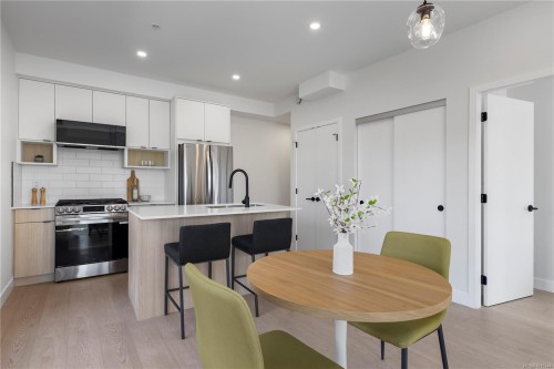 221-2629 Millstream Rd, Langford, BC - Indoor