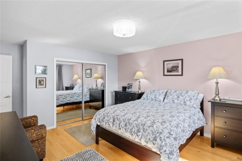 2530 Spring Beach Dr, Gabriola Island, BC 