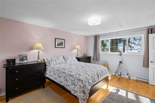 2530 Spring Beach Dr, Gabriola Island, BC 