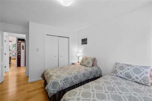 2530 Spring Beach Dr, Gabriola Island, BC 