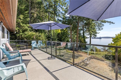 2530 Spring Beach Dr, Gabriola Island, BC 