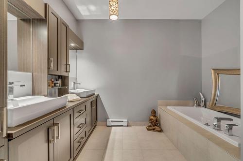 Salle de bains - 505-2350 Rue Du Barachois, Québec (Les Rivières), QC - Indoor Photo Showing Bathroom