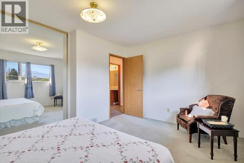 3795 Salloum Road, West Kelowna, BC - Indoor Photo Showing Bedroom