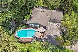 15 IRESON ROAD  Burlington, ON L7R 3X5