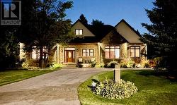 1836 WHITEMARSH CRESCENT  Ottawa, ON K2W 1B5