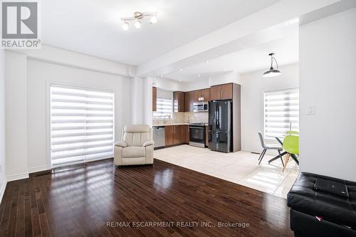 136 Westbank Trail, Hamilton, ON - Indoor