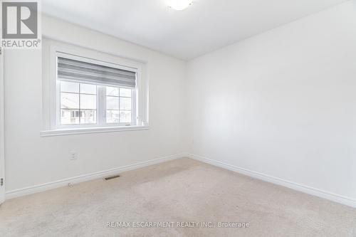 136 Westbank Trail, Hamilton, ON - Indoor Photo Showing Other Room