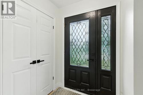 1423 Thornton Road, Burlington, ON - Indoor Photo Showing Other Room