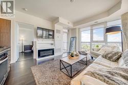 1211 - 501 ST. CLAIR AVENUE W  Toronto, ON M5P 0A2