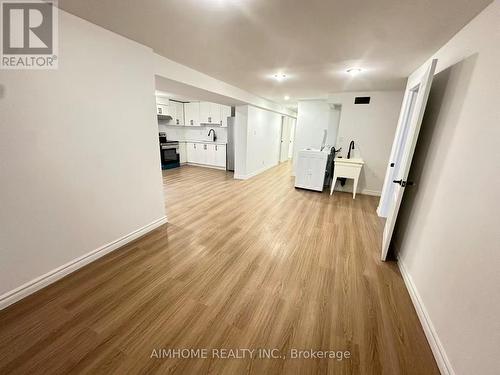 12 Goldsmith Crescent, Newmarket, ON - Indoor Photo Showing Other Room