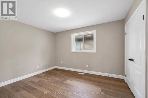 83 Marion Street, Hamilton, ON - Indoor Photo Showing Other Room